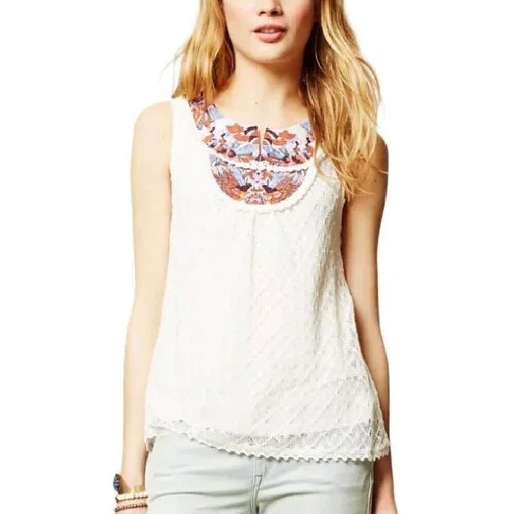 Anthropologie Akemi + Kin Ara Embroidered White Lace Top,‎ Size XS